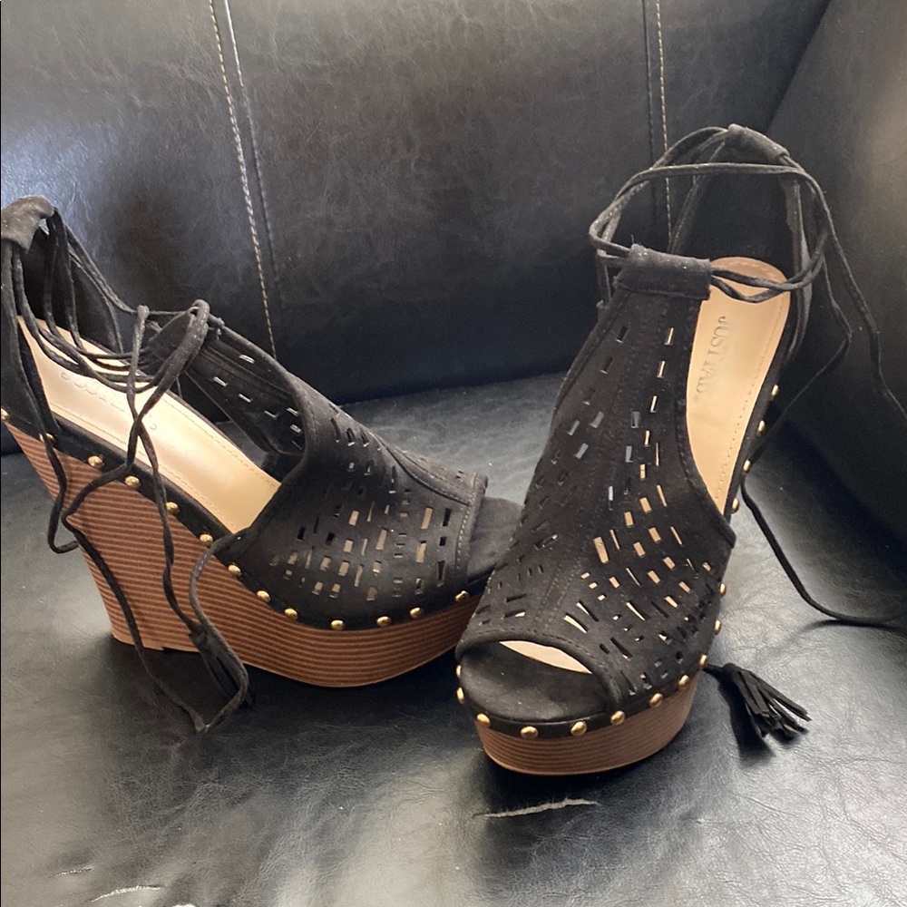 JustFab Black Cutout Wedges